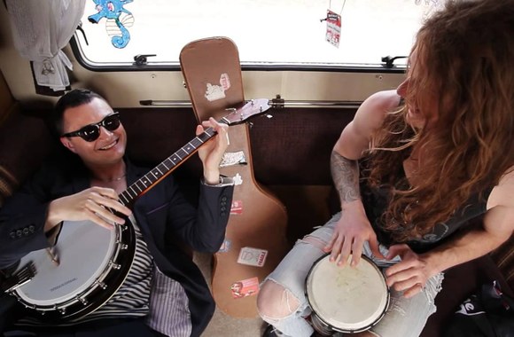 laime-pilniga-on-the-road-official-music-video