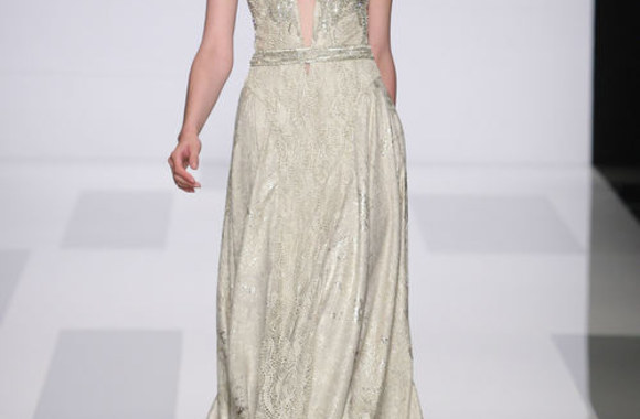 Dizaineris iš Libano Tony Wardas nustebina princesių suknelėmis.