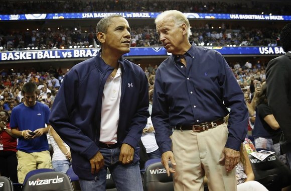 JAV prezidentas Barackas Obama su viceprezidentu Joe Bidenu