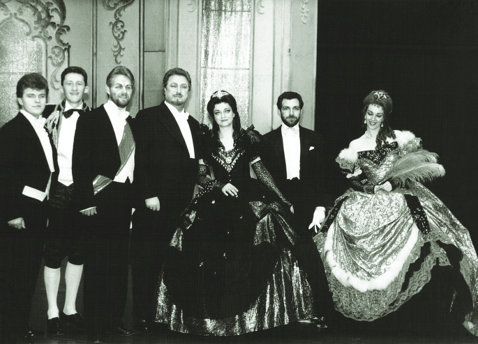 „Traviata“. Centre – Virgilijus Noreika ir Sigutė Stonytė / LNOBT nuotr.