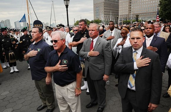 Policijos orkestrai surengė eiseną Niujorko gatvėmis