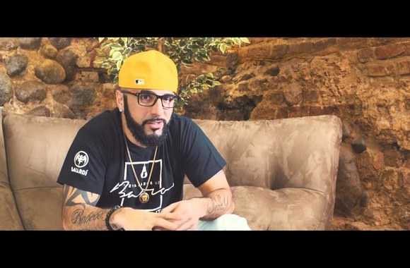 zvaigzde-uz-baro-sezzy-at-basement-by-barbara