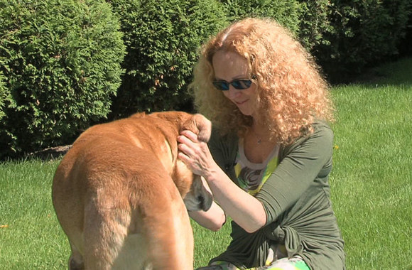 Eva Tombak su augintiniu Bartu