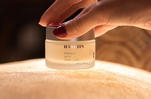 „Blessing of Sprout Vitality Cream“ stangrinamasis kremas