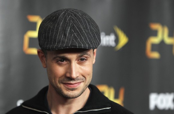 Freddie Prinze'as jaunesnysis švenčia 38-ąjį gimtadienį