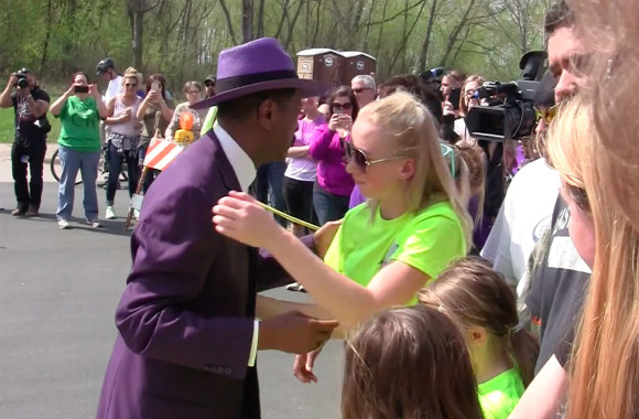 Prince'o artimieji renkasi į kremavimą