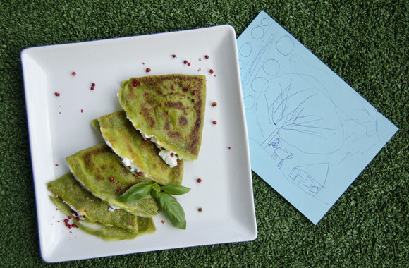 Bazilikų lietiniai su špinatų ir ožkos sūrio įdaru