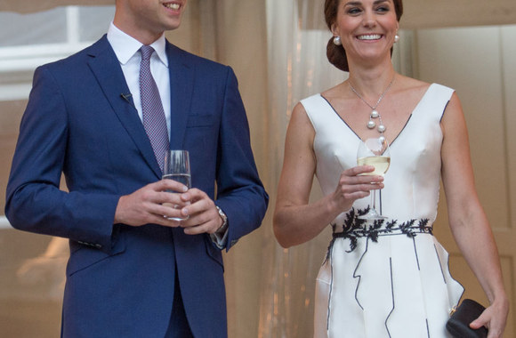 Kembridžo hercogienė Catherine su vyru Jungtinės Karalystės princu Williamu Lenkijoje