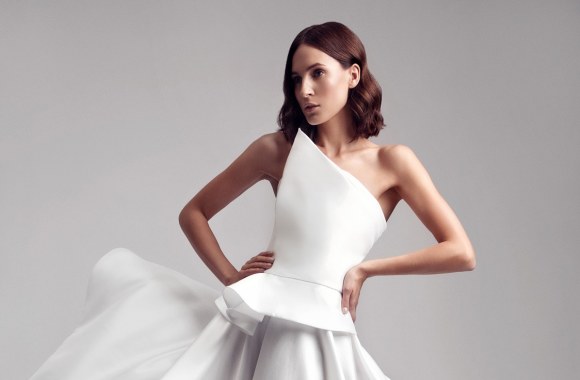 Raimondos Silės vestuvinių suknelių kolekcija/ Natalijos Koinovos nuotr.