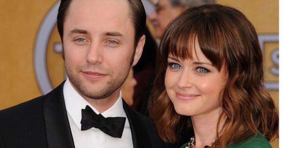 Susižadėjo serialo „Reklamos vilkai“ žvaigždės Alexis Bledel ir