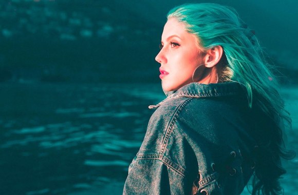 mark-les-monique-nauja-istorija