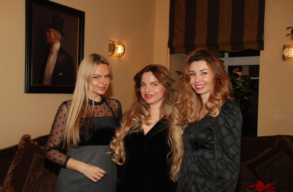 „Estetus klinikos“ kalėdinių naujienų pristatymas/ Organizatorių nuotr.