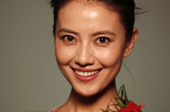 Aktorė Gao Yuanyuan PETA reklamoje