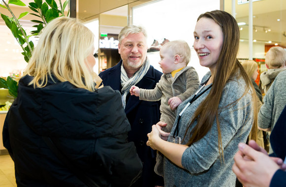 Parduotuvės atidarymo akimirka