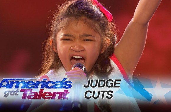 angelica-hale-9-year-old-earns-golden-buzzer-from-chris-hardwick-americas-got-talent-2017