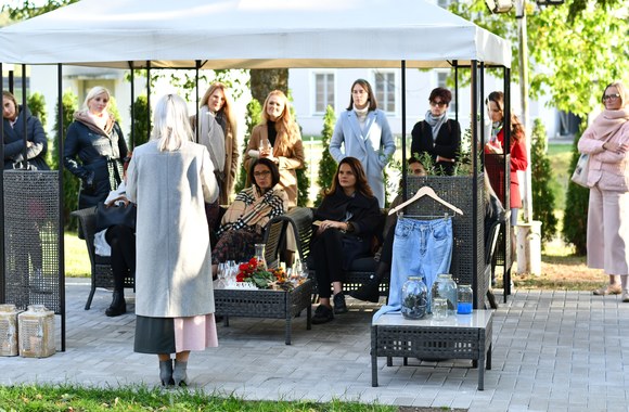 Dizainerė Reda Paula pristatė tvarios mados kolekciją/Dovilės Adamonytės nuotr.