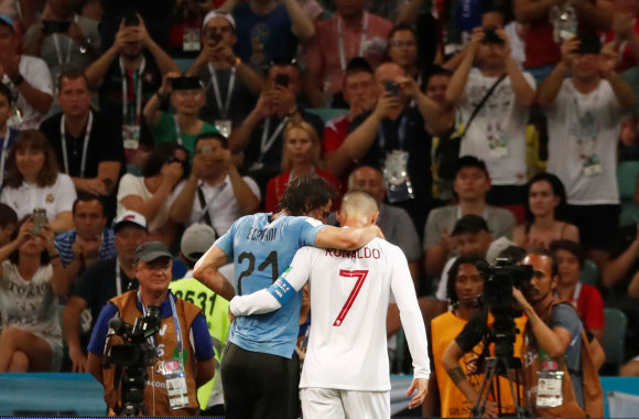 Edisonas Cavani ir Cristiano Ronaldo