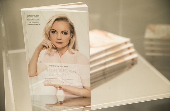 Knygos pristatymo akimirka