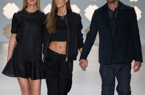 Iš kairės: Erin Heatherton, Izabel Goulart ir Paulas Walkeris