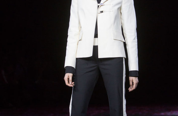 „Upcycled By LT x Thom Bara“ modeliai