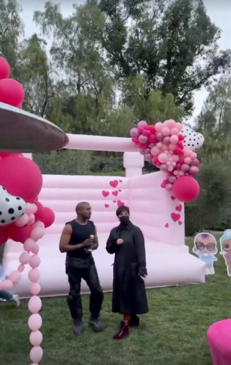 Kim Kardashian ir Kanye Westo dukros Chicago gimtadienio šventė / „Instagram“ nuotr.