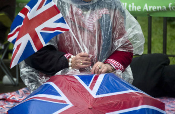 Britai švenčia karalienės valdymo jubiliejų