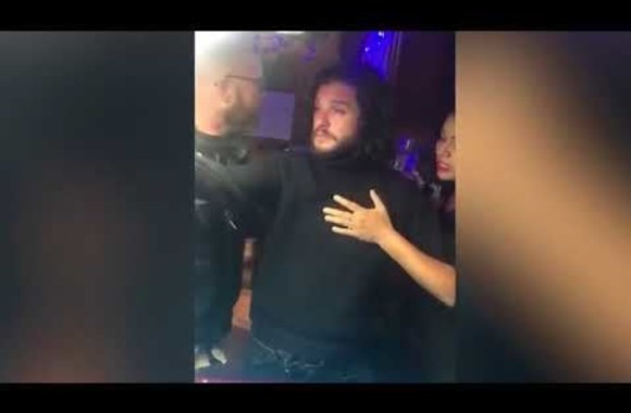 game-of-thrones-star-kit-harington-seen-drunk-in-nyc-bar-2018