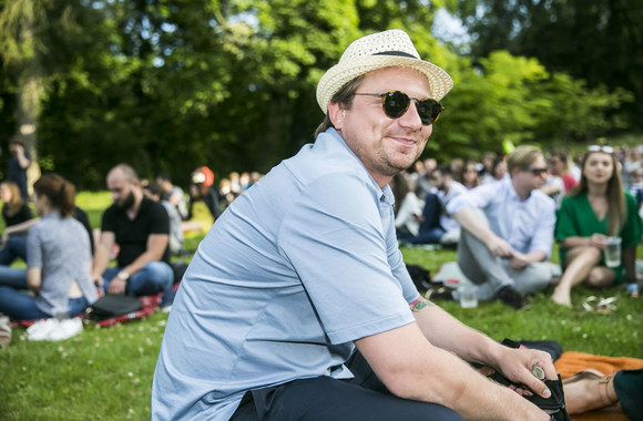 Vasariško „Golden Parazyth“ koncerto akimirka