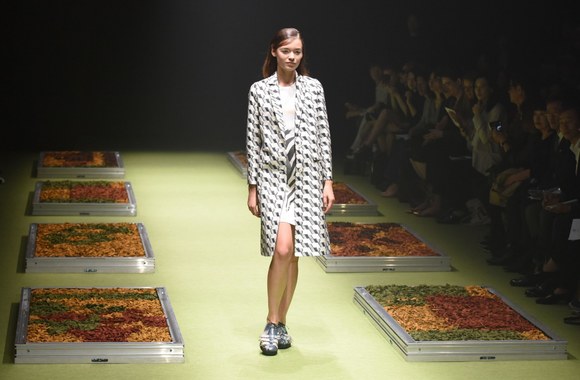 „IN-PROCESS“ 2016 m. pavasario-vasaros kolekcija