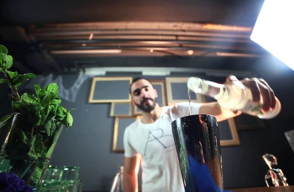 gil-glaze-blue-mojito-official-video