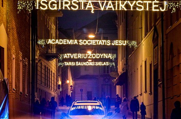 Julijos Janus puošiamos Vilniaus miesto erdvės / Asmeninio albumo nuotr.