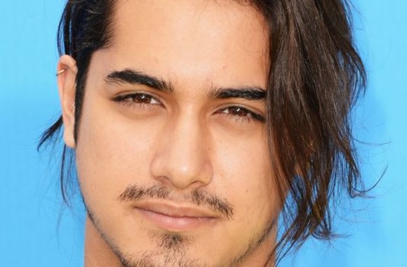 Aktorius Avanas Jogia