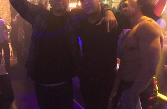 Aaronas Perezas su draugu Meksikoje