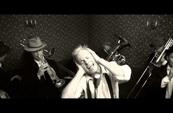 andrius-kaniava-ir-orkestras-muse-penktadienis-13-diena-official-music-video