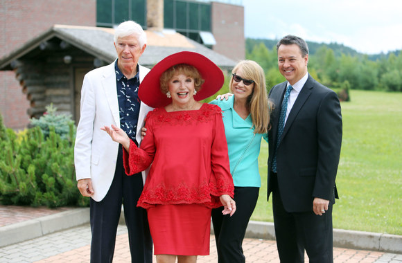 Ruta Lee su vyru Websteriu Lowe‘u bei George'u ir Erin Pennacchio