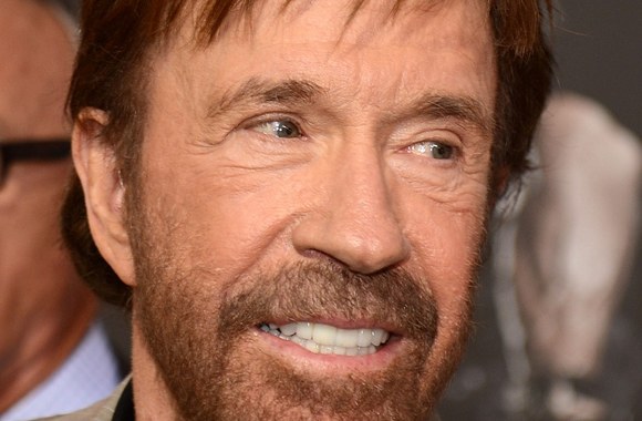 Chuckas Norrisas švenčia 74-ąjį gimtadienį