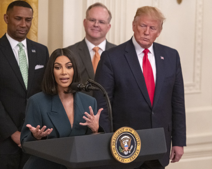 Kim Kardashian West kalėjimų reformai skirtame renginyje Baltuosiuose rūmuose / VIDA PRESS nuotrauka