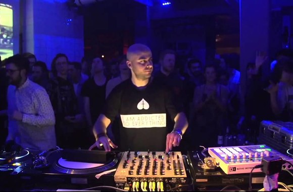 uner-boiler-room-berlin-dj-set