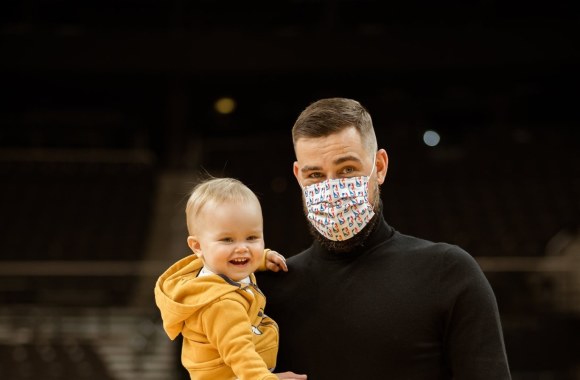 Jonas Valančiūnas su Jokūbu / Asmeninio archyvo nuotr.