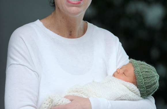 Naujosios Zelandijos ministrė pirmininkė Jacinda Ardern su šeima