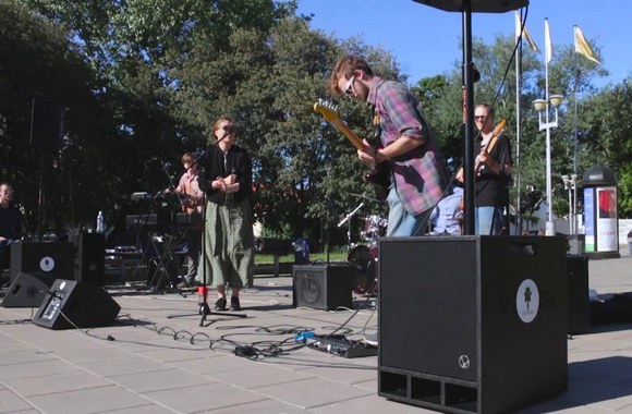 celsijus-play-that-funky-music-rappers-delight-gmd18