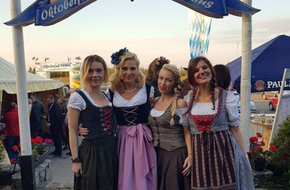 „Oktoberfest Vilnius“ linksminosi žinomi žmonės