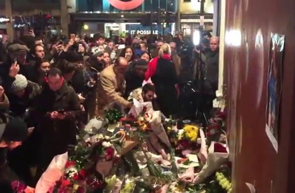 david-bowie-tribute-in-brixton