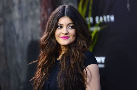Kylie Jenner švenčia 16-ąjį gimtadienį