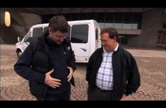 filmo-storas-ligotas-ir-beveik-mires-anonsas