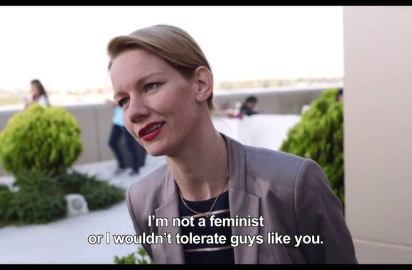 tonis-erdmanas-angl-toni-erdmann-2016