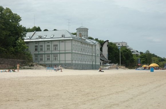 Viešbutis „Baltic Beach Hotel“ (tolumoje)