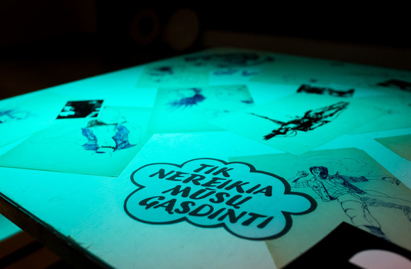 Parodos atidarymo akimirka