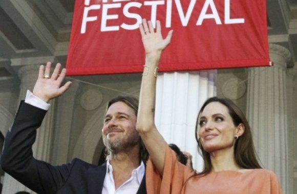 Angelina Jolie ir Bradas Pittas kino festivalyje Sarajeve