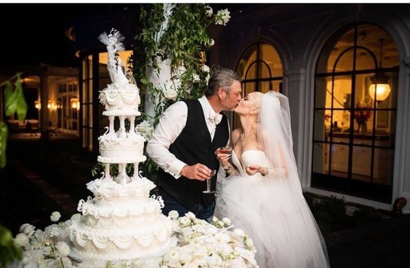 Gwen Stefani ir Blake'o Sheltono vestuvių akimirka / Socialinių tinklų nuotr.